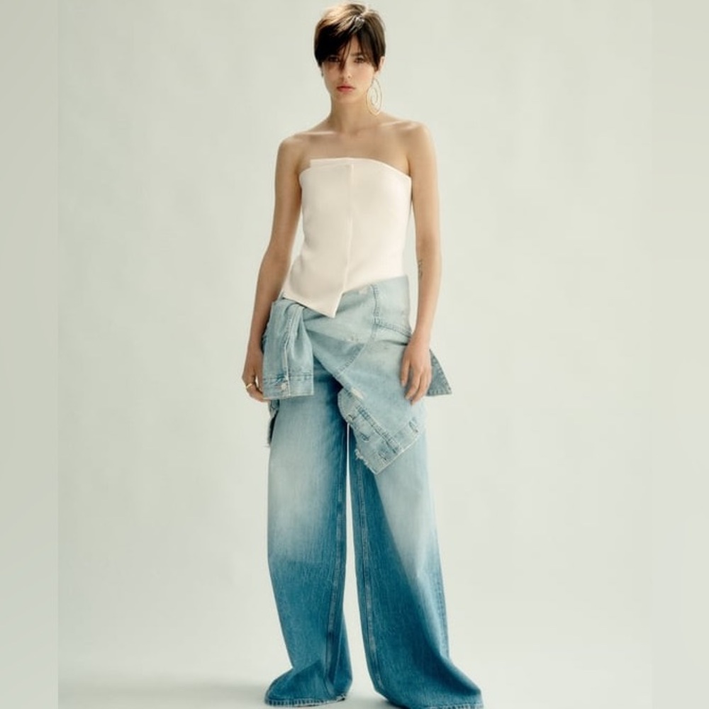 ZARA LARGE STRAPLESS SATIN EFFECT TOP